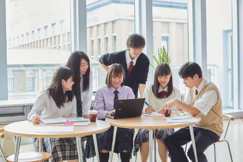 四條畷学園高等学校